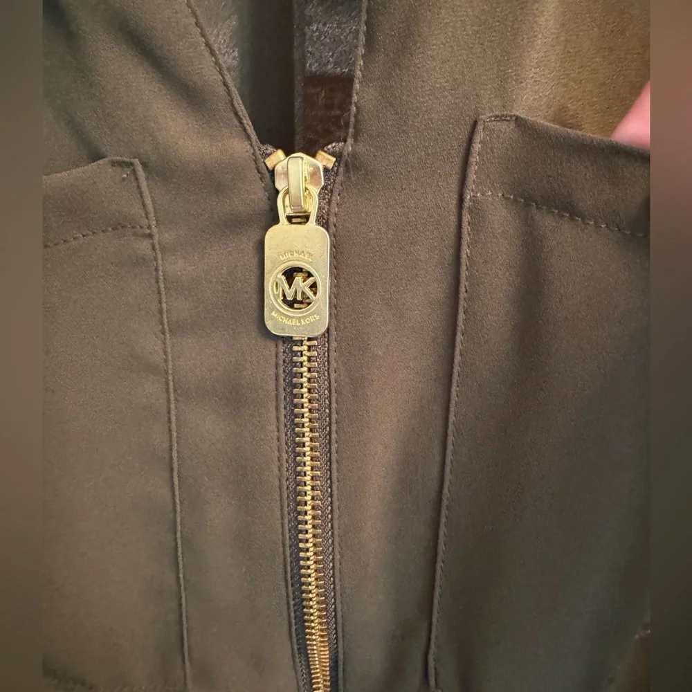 Michaels Kors blouse - Picture 6 of 7